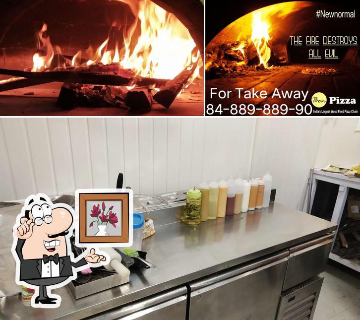 Check out how Bon Pizza - Khau Galli Vapi looks inside