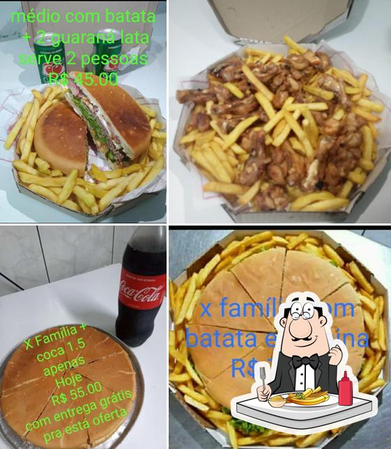 Cris lanches. LANCHES TAMANHO FAMILIA