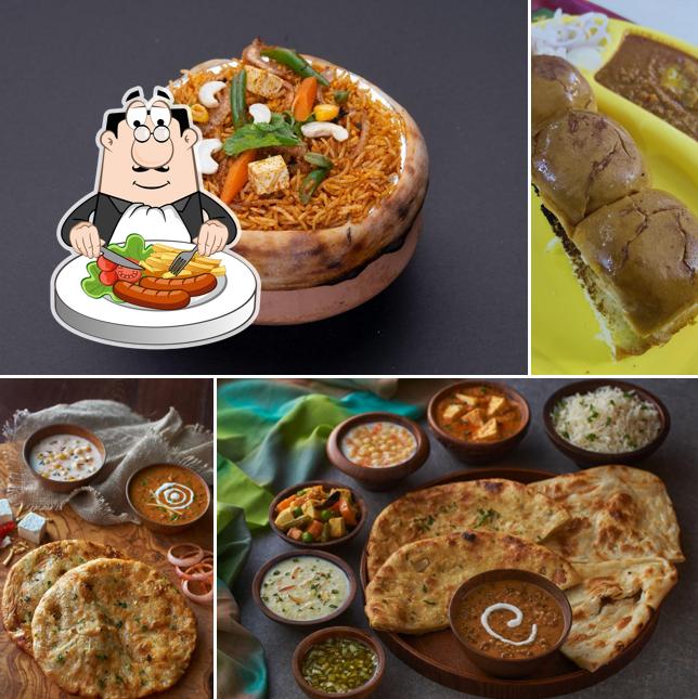 Food at Amritsari express