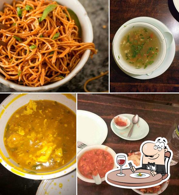 HOTEL CHINAGATE FAMILY RESTAURANT