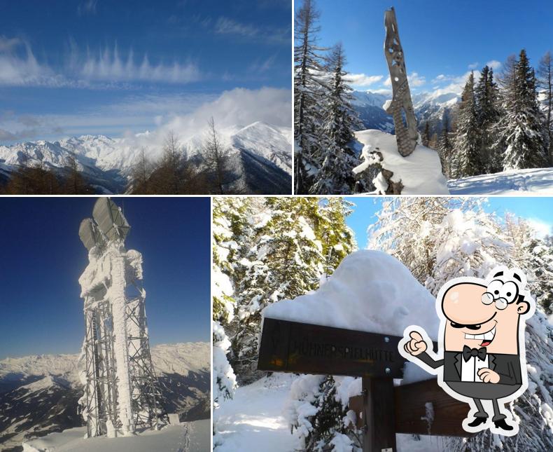 Goditi la vista dagli esterni di Huhnerspielhutte