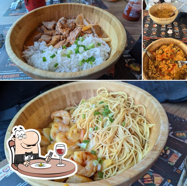 Plats à Thaï Land Square V2