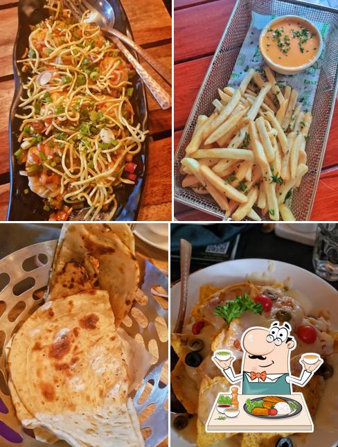 Food Frolic - Microbrewery & Bar