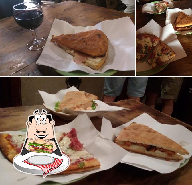 Bondi Le Focaccine propone panini e pasti|altro cibo) a pranzo