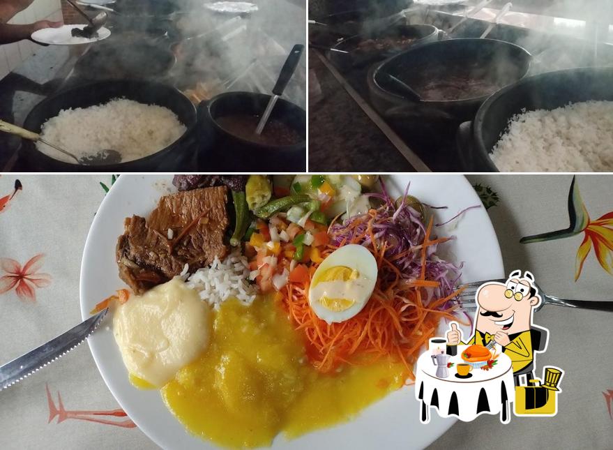Comida em Restaurante Rancho do Rango