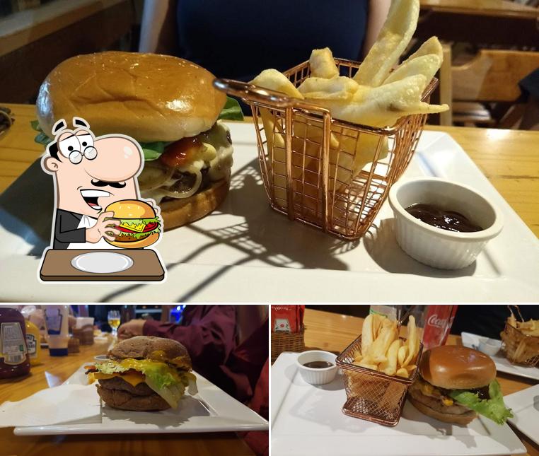 Delicie-se com um hambúrguer no La Casita Hamburgueria