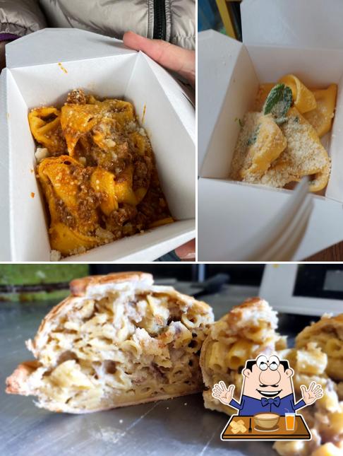 Platti al Ristorante Take Eat Easy Il Cappellaccio Matto