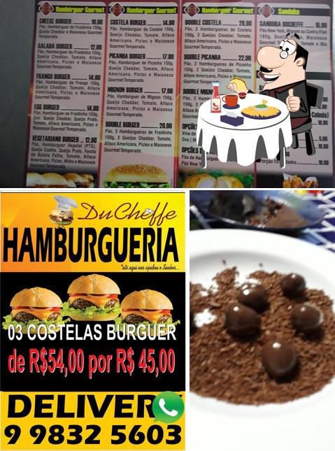 Consiga um hambúrguer no Du Cheff Burguer Grill