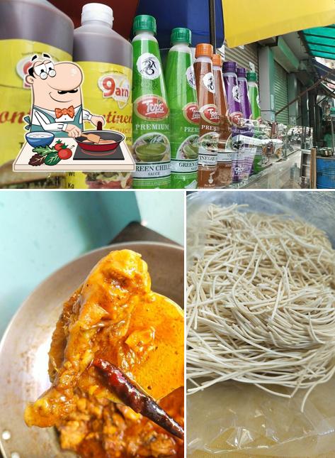 Chicken curry at New Mithlanchal Restaurant