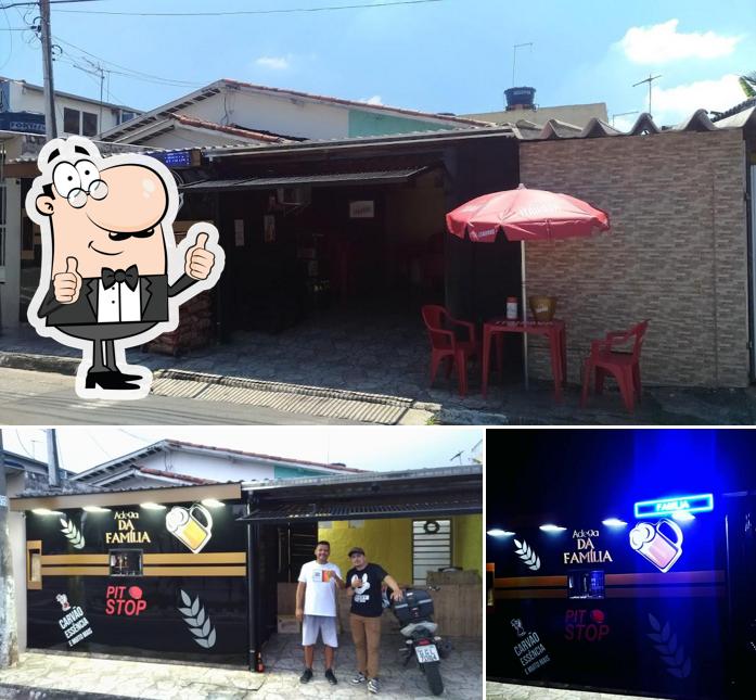 Here's a picture of Badumu - Rockbarrr - bar espetos - cervejas - bar de rock cumbica - drinks - show ao vivo - porções