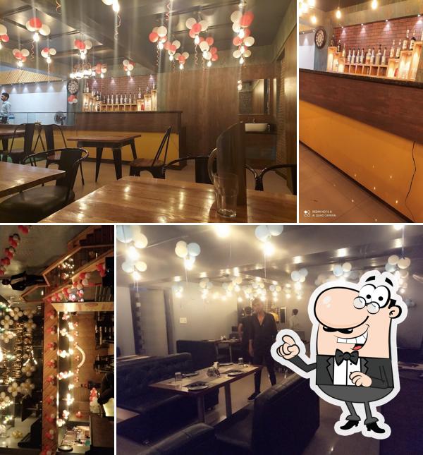 Food Zone Family Restaurant