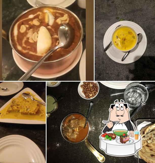 Hot and sour soup at Under The Mango Tree