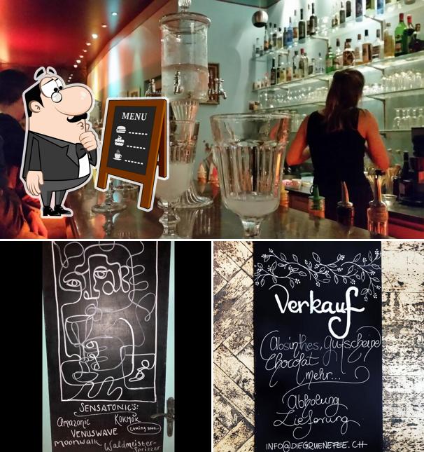 La foto della lavagna e bancone da bar di Absinthe Bar Die grüne Fee