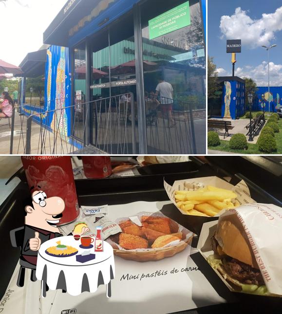 Experimente um hambúrguer no Madero Container Carvalho Pinto