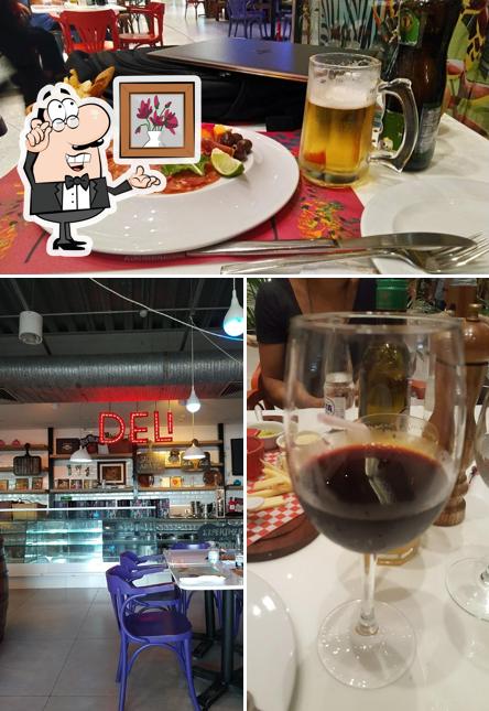 Sente em uma das mesas no Barchef Shopping Riomar