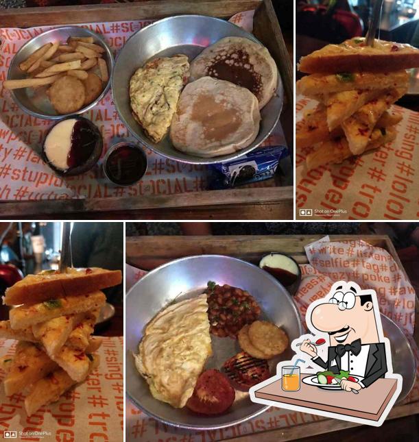 Food at Colaba SOCIAL