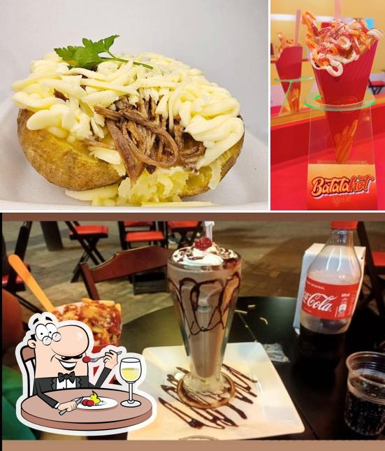 Sanduíche de carne de porco desfiada em BATATAHOT Itajubá - Batata Frita Batata Recheada Hot-Dog