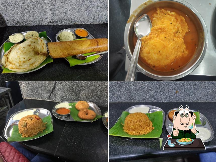 Food at Kavery Fast Food