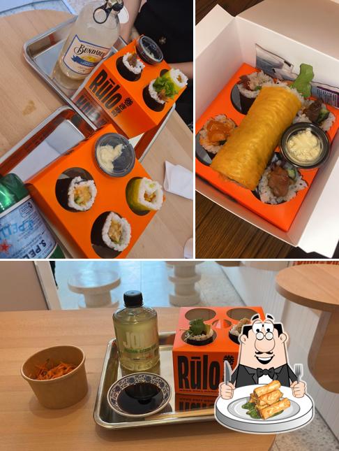 Rouleaux de printemps à Rūlo Hand Roll