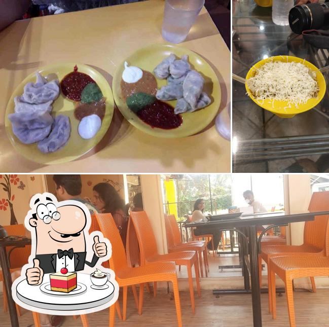 Marlin Food Court serves a range of desserts