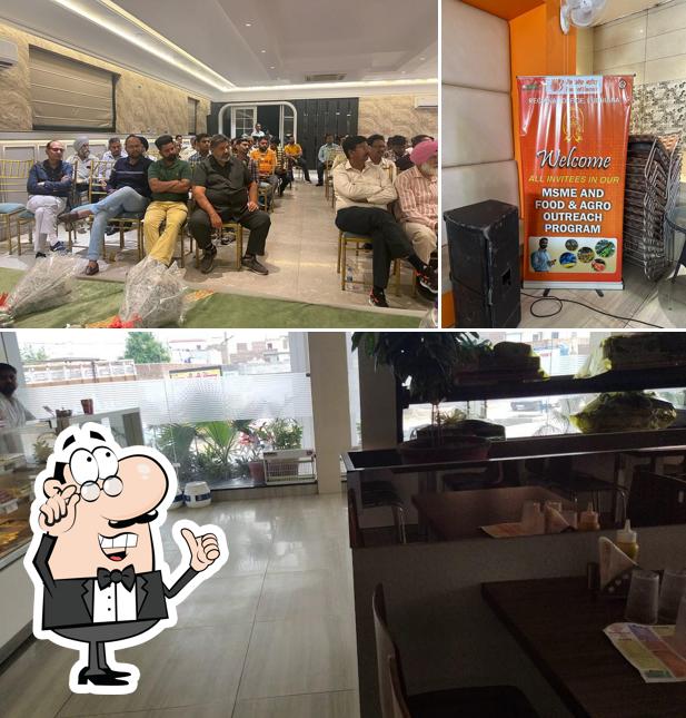 The interior of H o t e l R o m a n z a