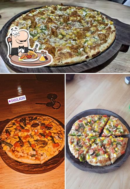Order various kinds of pizza