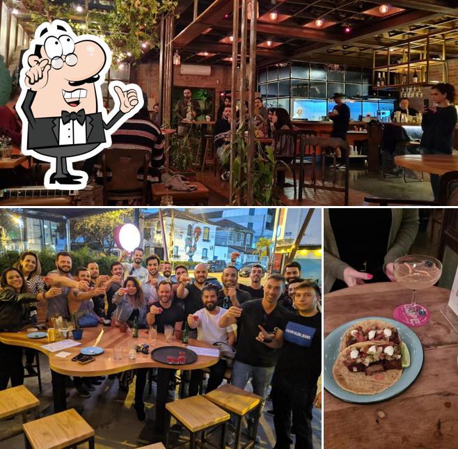 Veja imagens do interior do Lupe Bar