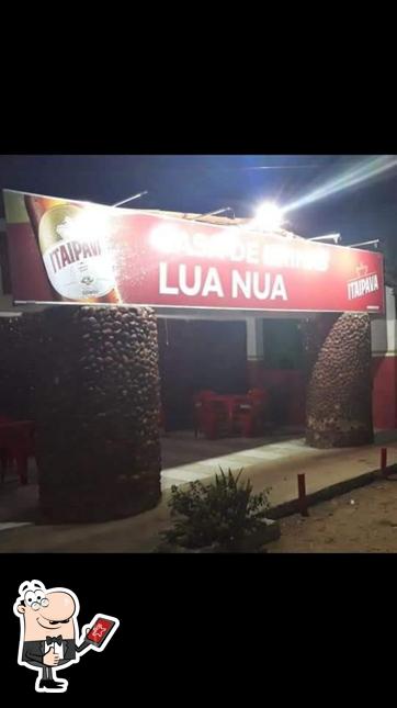 Look at this picture of Lua Nua