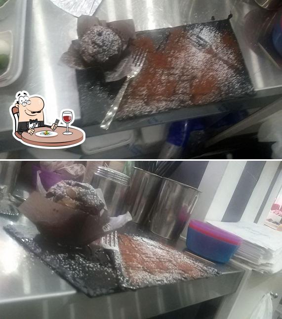 Platti al Bar Luisa Di Iovine Raffaele