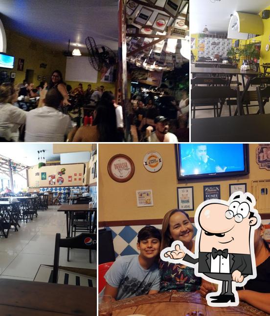 O interior do Hora Exata Bar e Comedoria