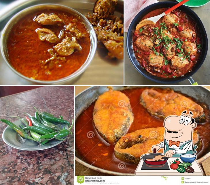 Chicken curry at Shubham Bhojnalay Veg and Non-Veg