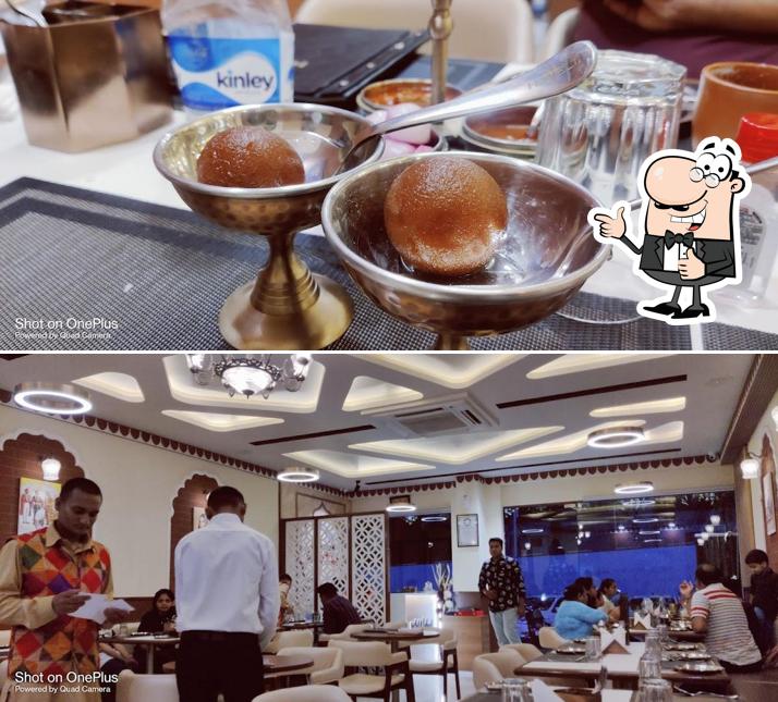 See this picture of Amritsar Haveli Rajkot