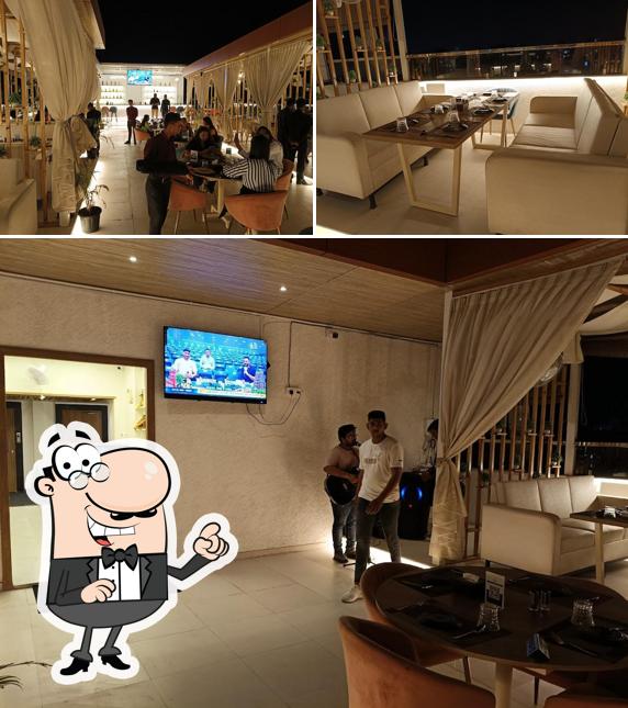 Check out how URBAN OASIS MULTI-CUISINE looks inside