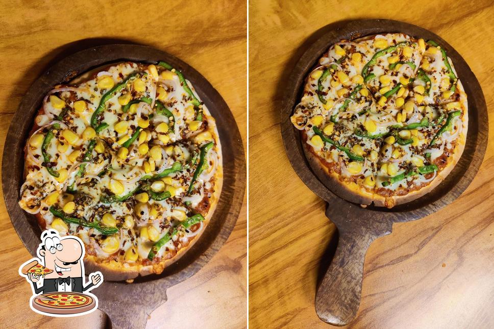 Order pizza at The Burger Byte Cafe