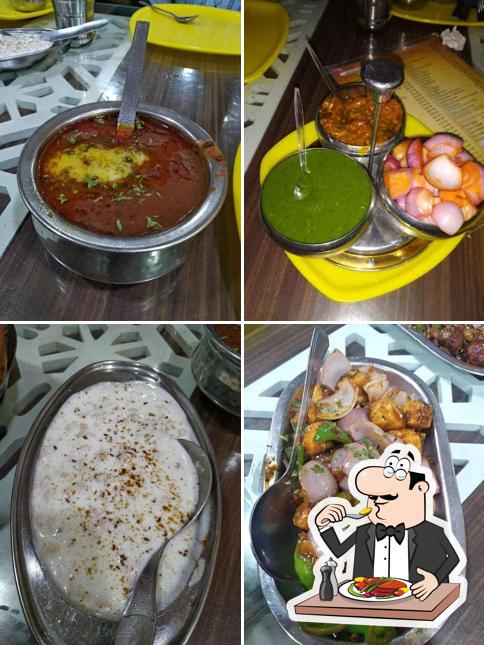 Krishna Madhur Mishthan Bhandar And Vaishno Dhaba