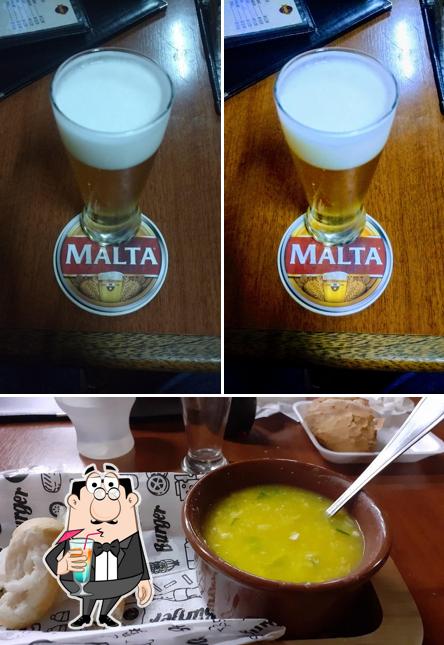 O Paulu's Lanches se destaca pelo bebida e sobremesa