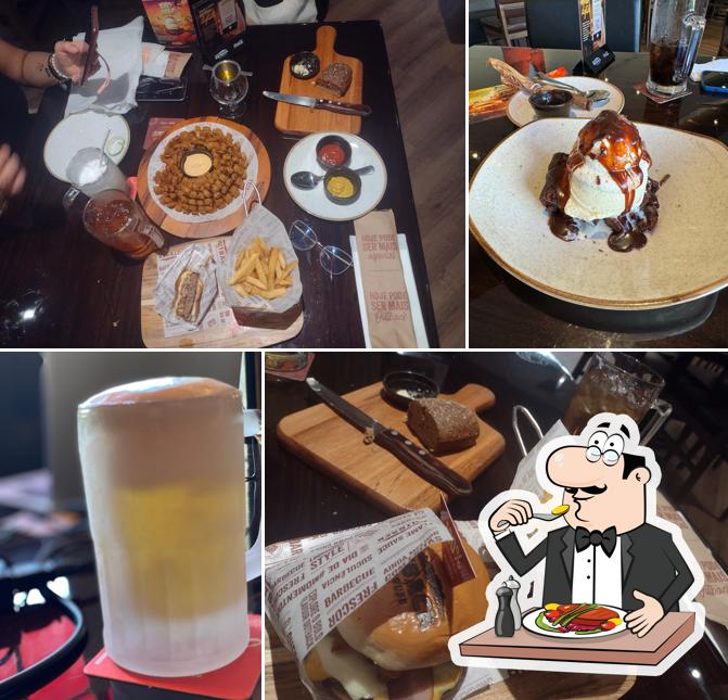 Platos en Restaurante Outback Steakhouse
