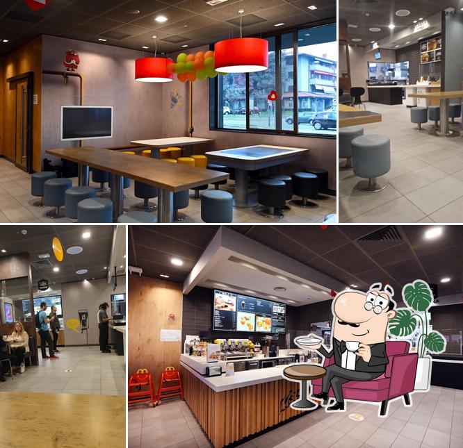 Gli interni di McDonald's Biassono