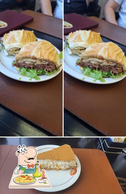 Platos en Panificadora Vitória