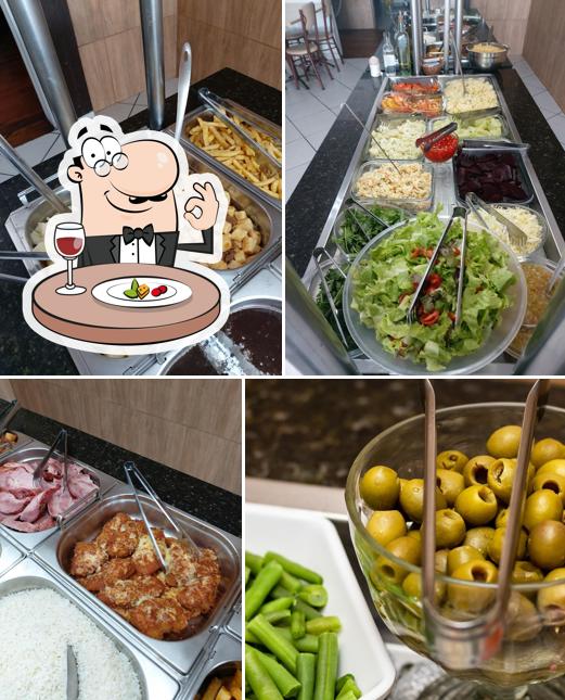 Comida em Restaurante do Zezinho 2