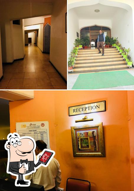 Here's a picture of Restaurant & Bar