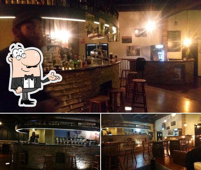 Siediti a un tavolo di I ViaggiaStorie di Zanola Andrea & C