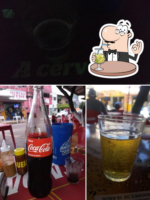 Peça uma bebida do menu