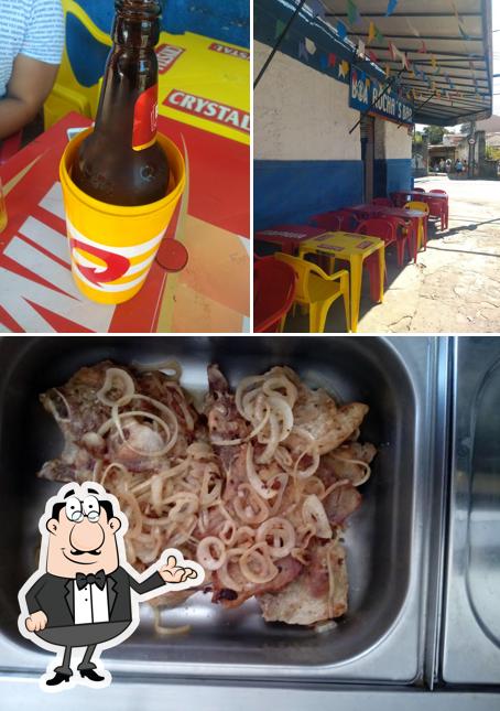 O interior do Rocha's Bar