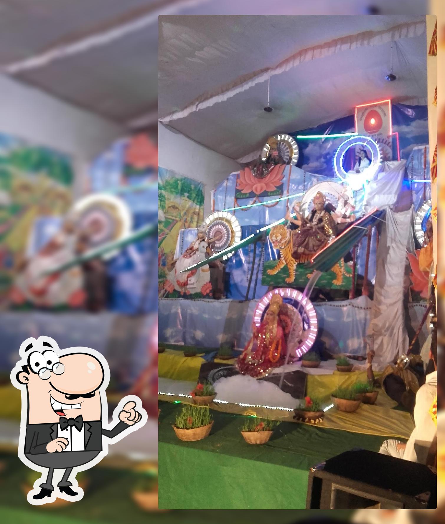 Check out how पितईबंद खलाड़ी मन्दिर looks inside