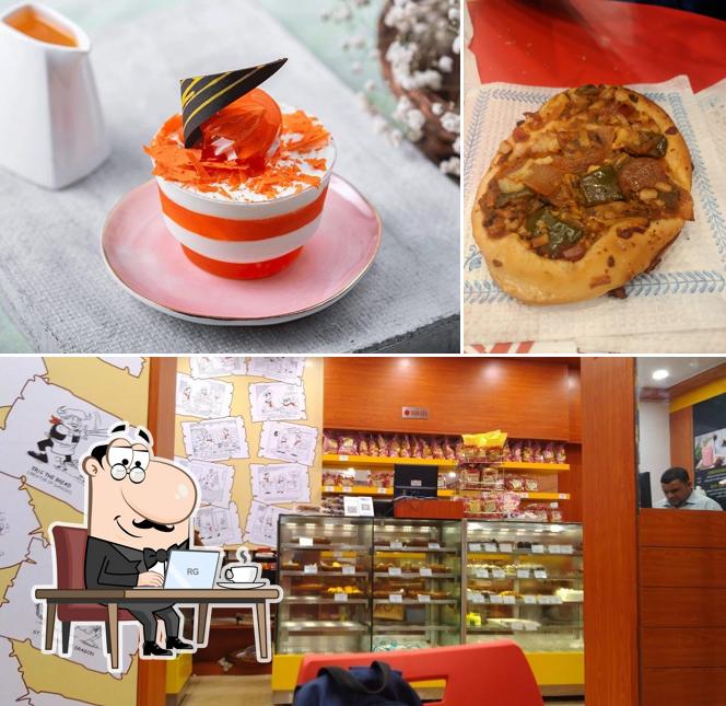 The interior of Merwans Cake Stop Dombivali