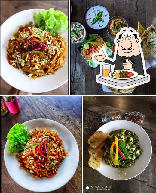 Meals at Cafe Two Pi R