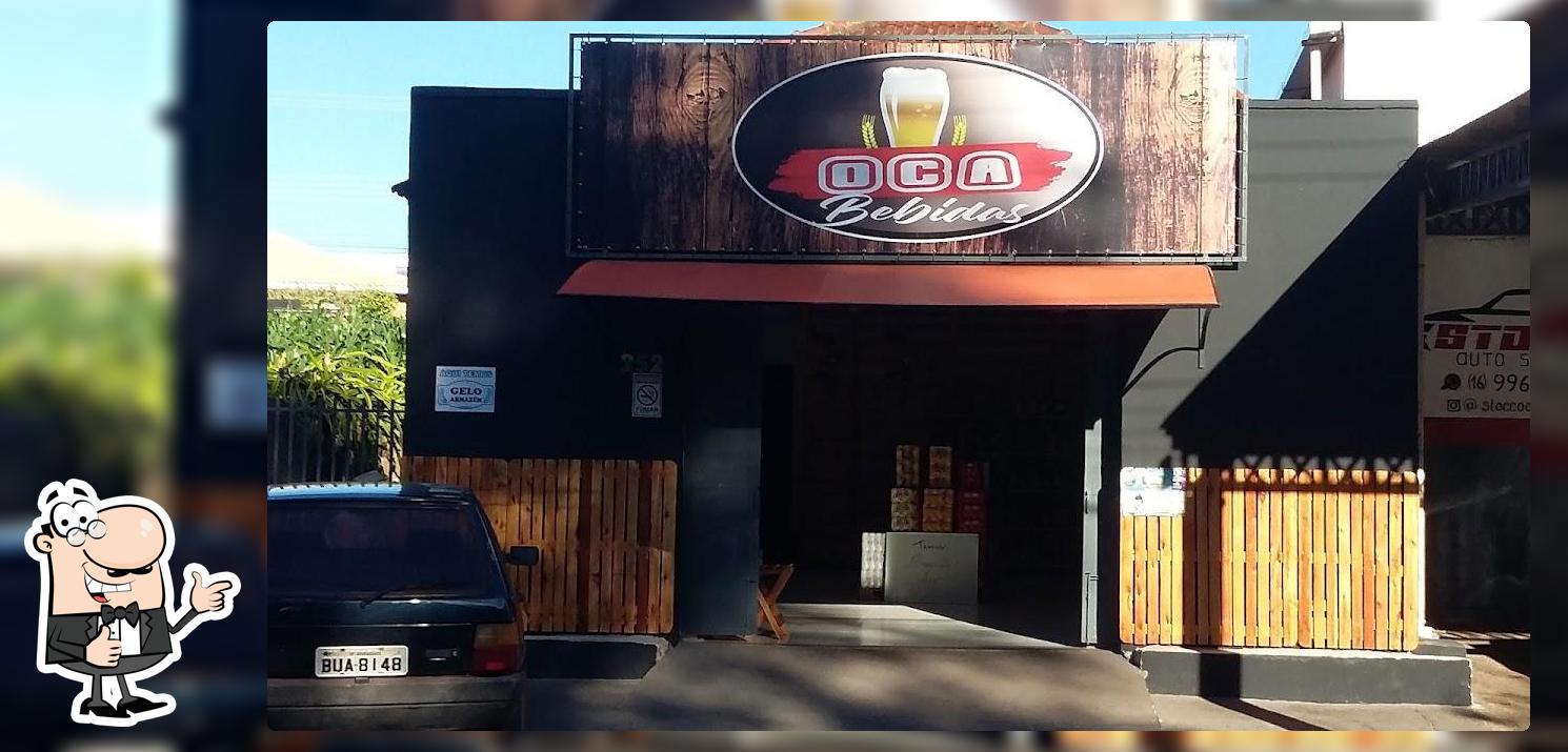 Você pode espairecer no na área externa do Oca Bebidas