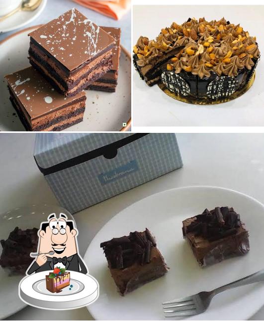 Chocolate cake at Kabhi B Bakery - Patel Colony