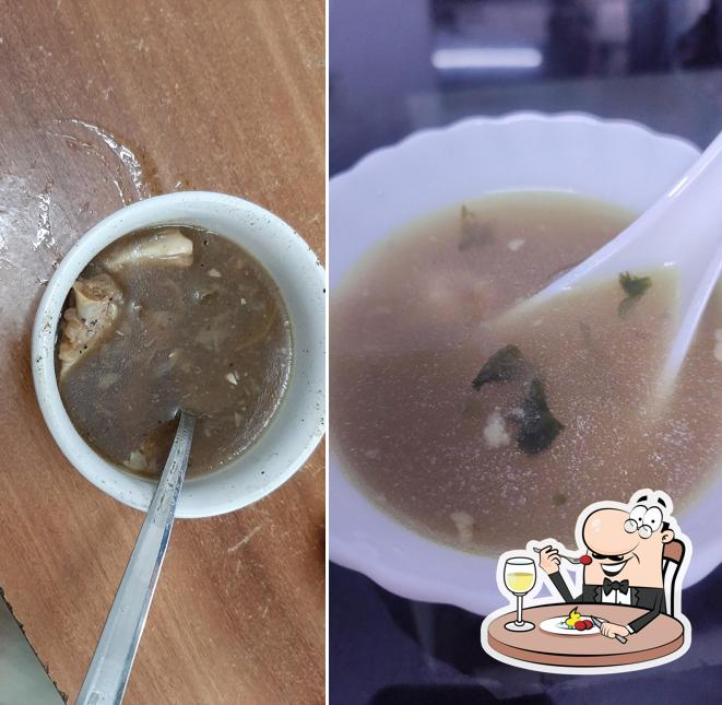 Food at Mutton soup aattin soup